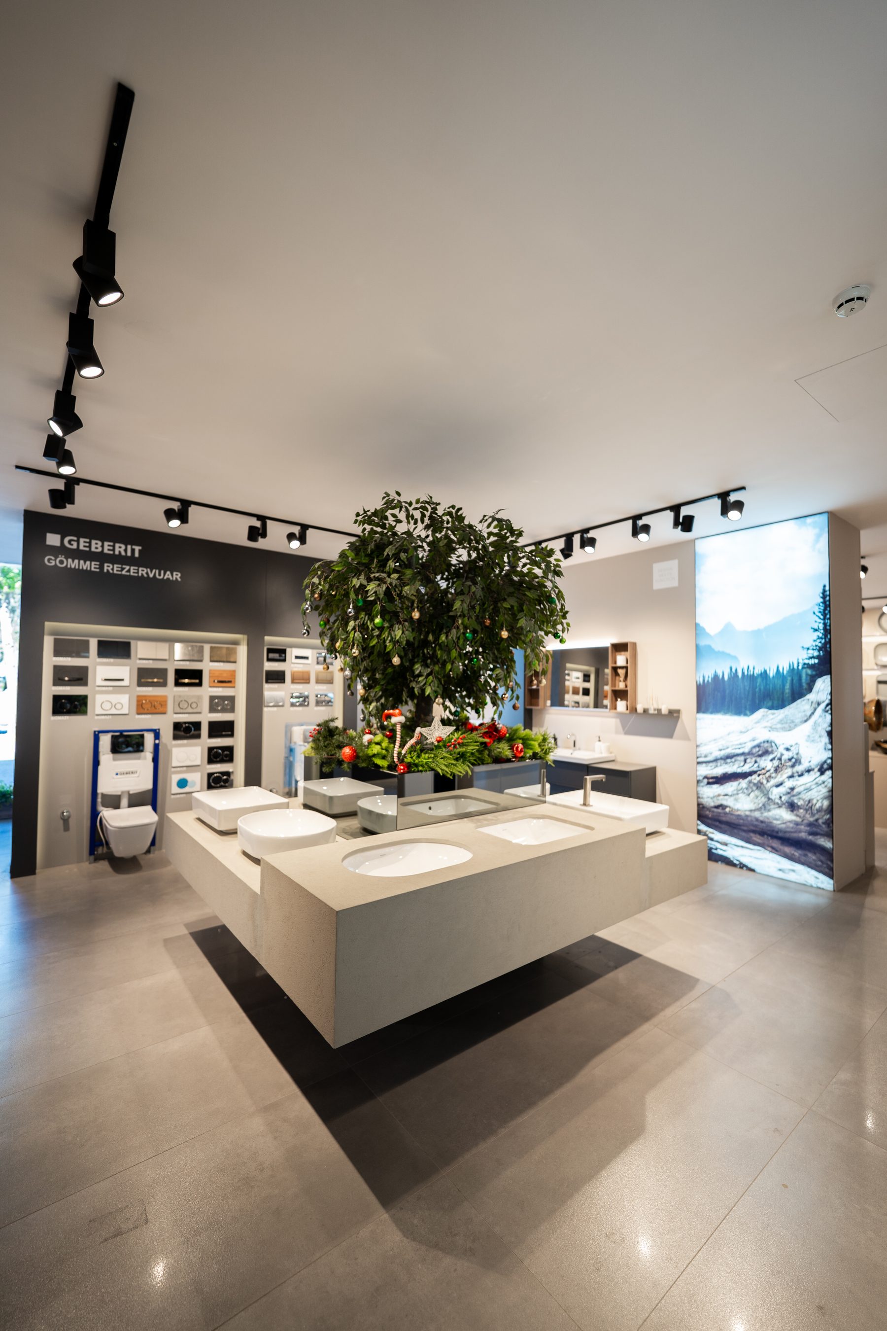 Showroom teşhir adası