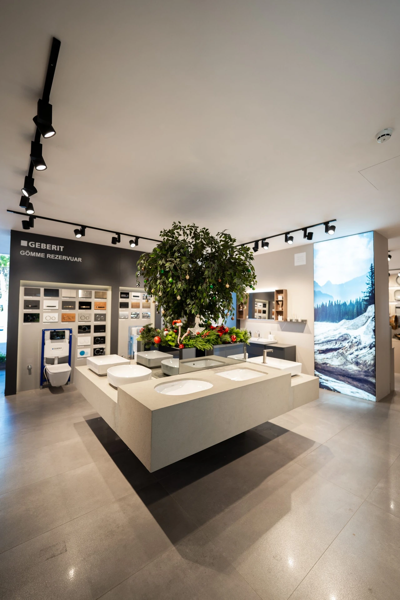 Showroom adası